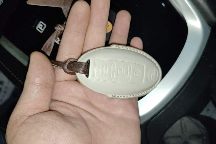 Used Nissan X-Trail 2019 2.0L CVT Smart Connect Comfort Edition 2WD Vehicle Key