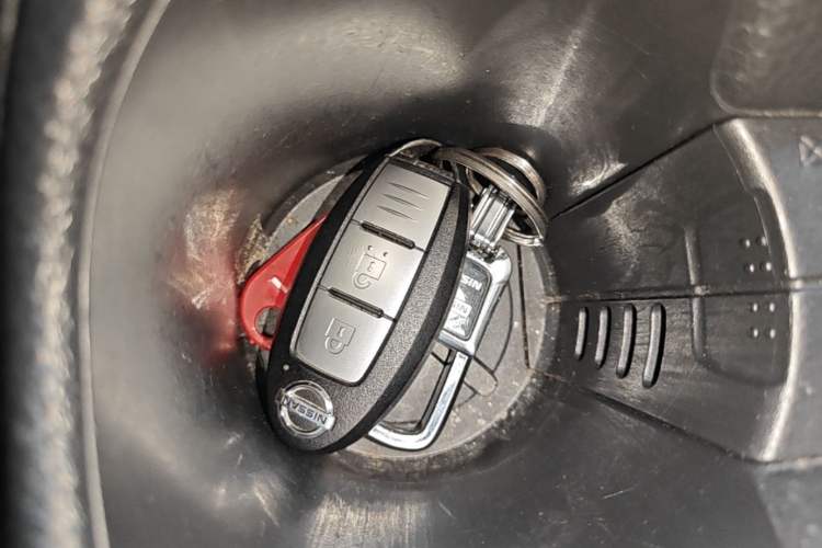 Used Nissan X-Trail 2019 2.0L CVT Smart Connect Comfort Edition 2WD Vehicle Key