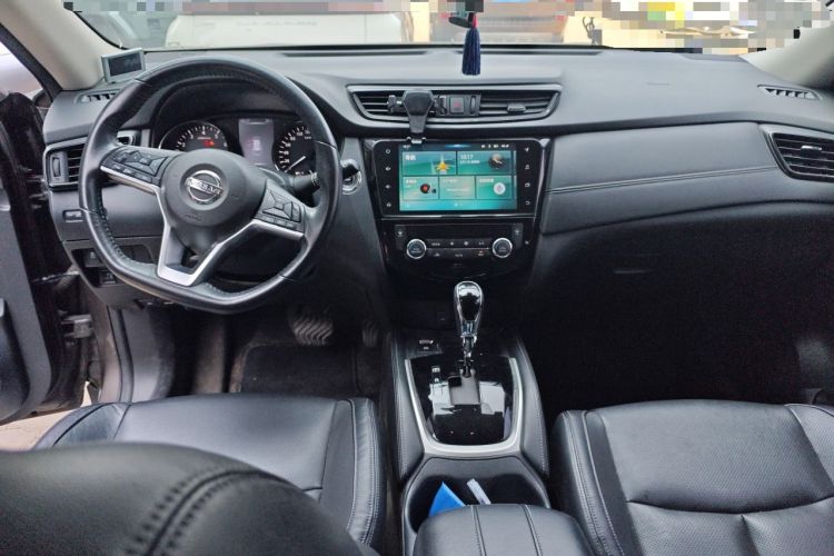 Used Nissan X-Trail 2019 2.0L CVT Smart Connect Comfort Edition 2WD Center Console