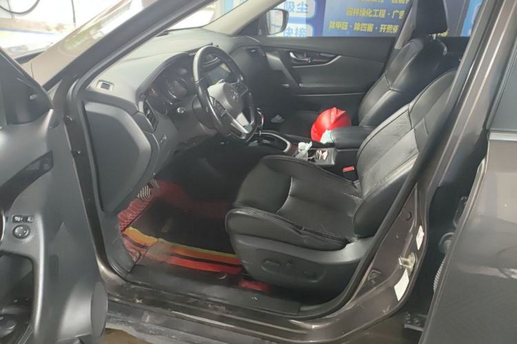 Used Nissan X-Trail 2019 2.0L CVT Smart Connect Comfort Edition 2WD Driver Seat