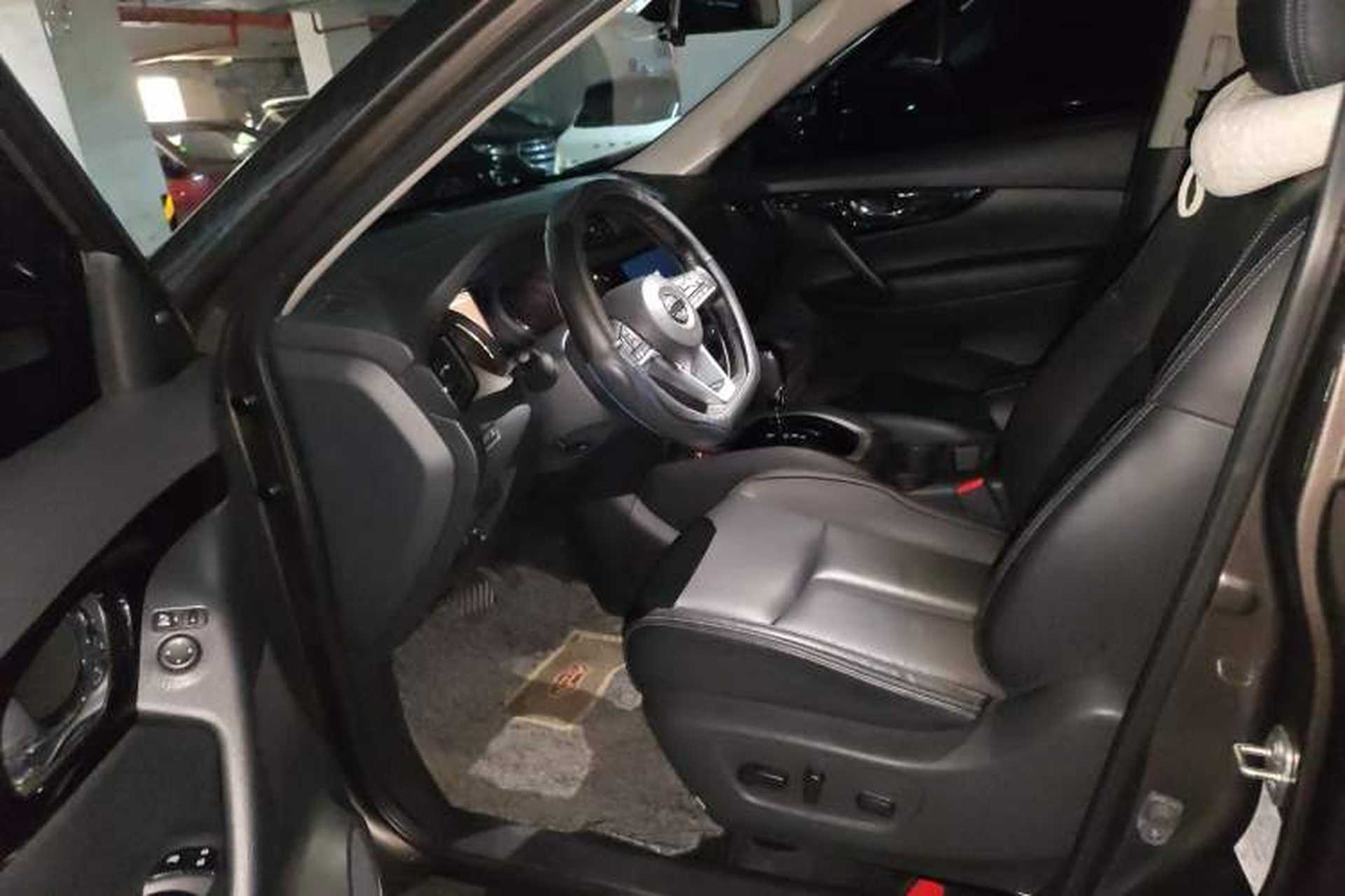 Used Nissan X-Trail 2019 2.0L CVT Comfort Edition 2WD Driver Seat