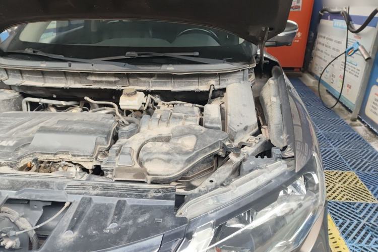 Used Nissan X-Trail 2019 2.0L CVT Smart Connect Comfort Edition 2WD Engine Bay Left