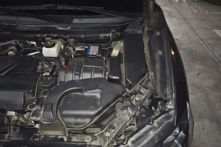 Used Nissan X-Trail 2019 2.0L CVT Smart Connect Comfort Edition 2WD Engine Bay Left