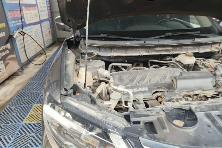 Used Nissan X-Trail 2019 2.0L CVT Smart Connect Comfort Edition 2WD Engine Bay Right