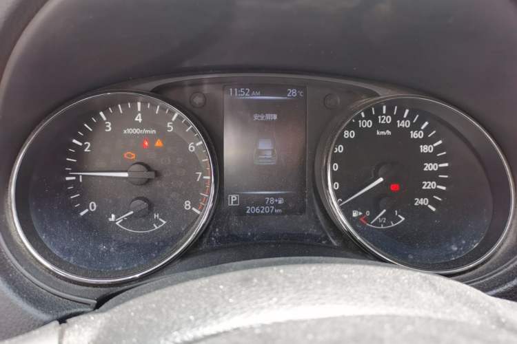 Used Nissan X-Trail 2019 2.0L CVT Smart Connect Comfort Edition 2WD Instrument Cluster