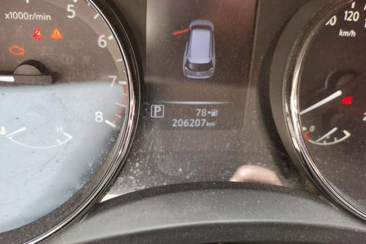 Used Nissan X-Trail 2019 2.0L CVT Smart Connect Comfort Edition 2WD Odometer Close Up