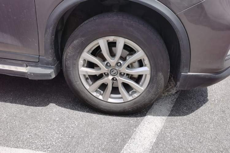 Used Nissan X-Trail 2019 2.0L CVT Smart Connect Comfort Edition 2WD Right Front Wheel Hub
