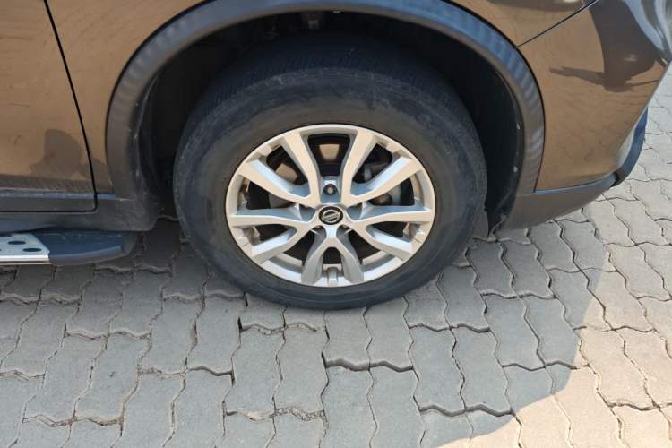 Used Nissan X-Trail 2019 2.0L CVT Smart Connect Comfort Edition 2WD Right Front Wheel Hub