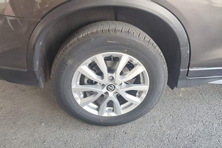 Used Nissan X-Trail 2019 2.0L CVT Smart Connect Comfort Edition 2WD Right Rear Wheel Hub