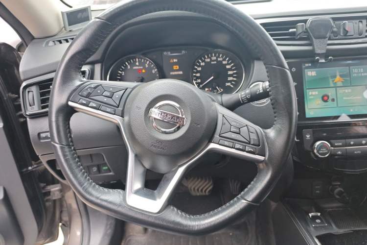 Used Nissan X-Trail 2019 2.0L CVT Smart Connect Comfort Edition 2WD Steering Wheel