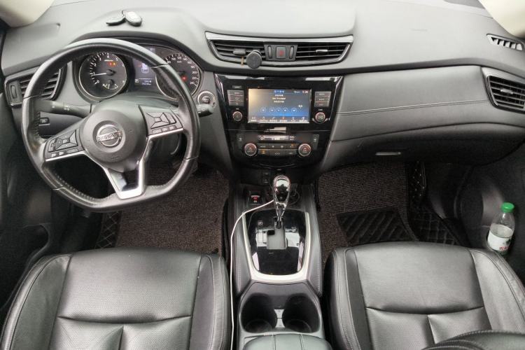 Used Nissan X-Trail 2019 2.0L CVT Comfort Edition 2WD Center Console