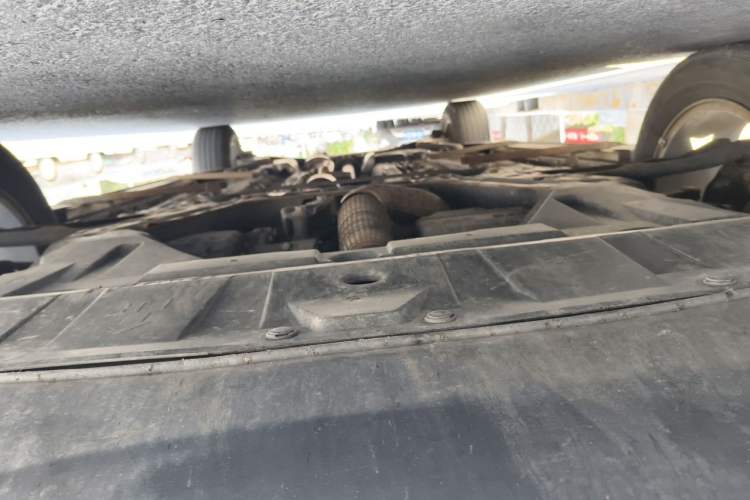 Used Nissan X-Trail 2019 2.5L CVT Smart Connect Luxury Edition 4WD Chassis Front