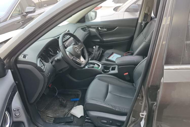 Used Nissan X-Trail 2019 2.0L CVT Smart Connect Comfort Edition 2WD Driver Seat
