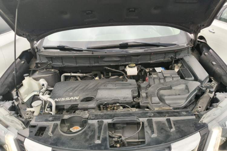 Used Nissan X-Trail 2019 2.0L CVT Comfort Edition 2WD Engine Bay