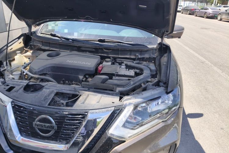 Used Nissan X-Trail 2019 2.5L CVT Smart Connect Luxury Edition 4WD Engine Bay Left