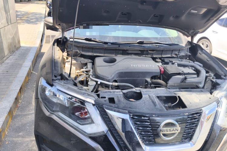 Used Nissan X-Trail 2019 2.5L CVT Smart Connect Luxury Edition 4WD Engine Bay Right