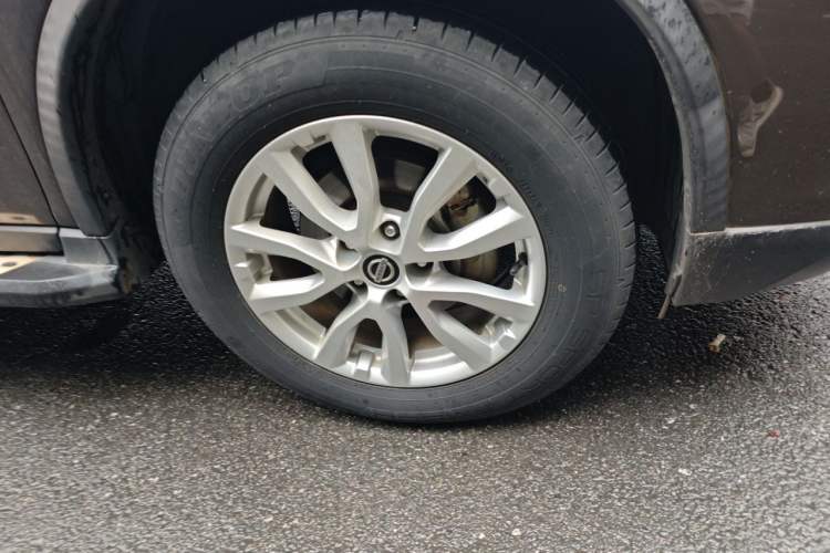 Used Nissan X-Trail 2019 2.0L CVT Smart Connect Comfort Edition 2WD Exterior 1