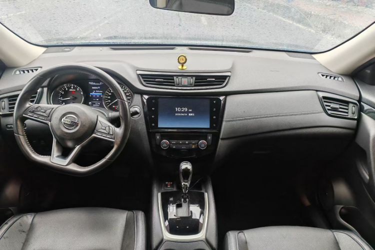Used Nissan X-Trail 2019 2.5L CVT Smart Connect Luxury Edition 4WD Exterior 4