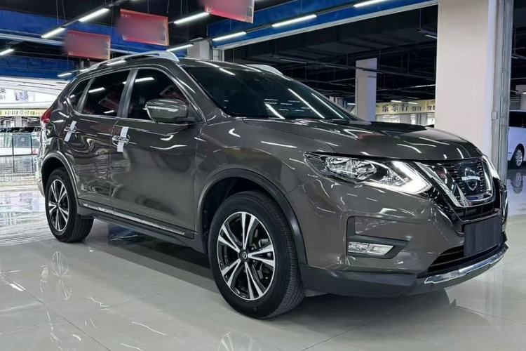 Used Nissan X-Trail 2019 2.5L CVT Smart Connect Luxury Edition 4WD Exterior 6