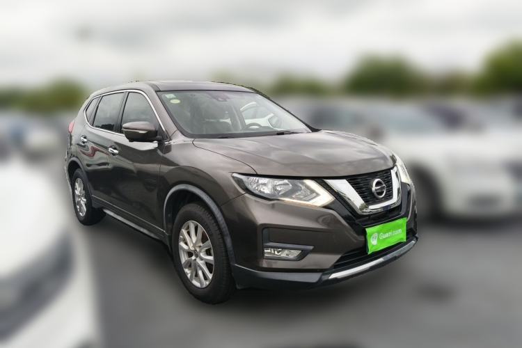 Used Nissan X-Trail 2019 2.0L CVT Comfort Edition 2WD Front Right 45 Deg