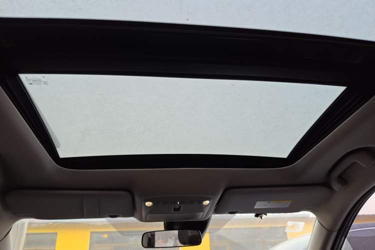 Used Nissan X-Trail 2019 2.0L CVT Smart Connect Comfort Edition 2WD Headliner