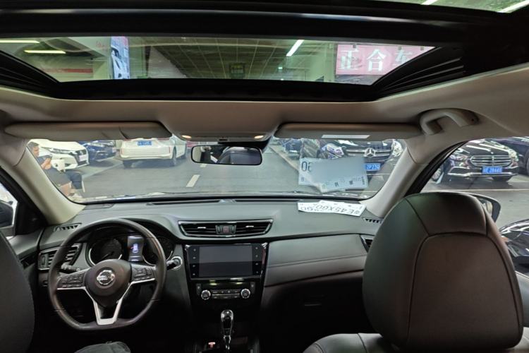 Used Nissan X-Trail 2019 2.0L CVT SmartConnect 7-Seater Comfort Edition 2WD Headliner
