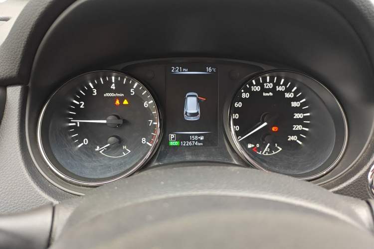 Used Nissan X-Trail 2019 2.0L CVT Smart Connect Comfort Edition 2WD Instrument Cluster