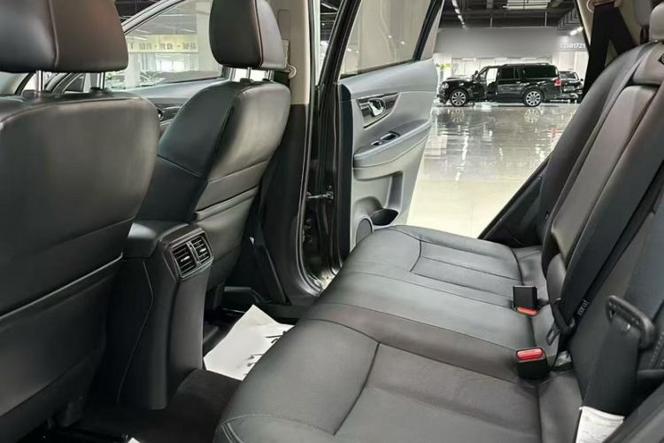 Used Nissan X-Trail 2019 2.5L CVT Smart Connect Luxury Edition 4WD Interior 5