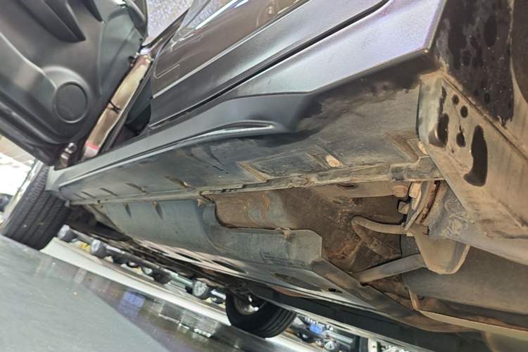 Used Nissan X-Trail 2019 2.0L CVT SmartConnect 7-Seater Comfort Edition 2WD Left Side Sill