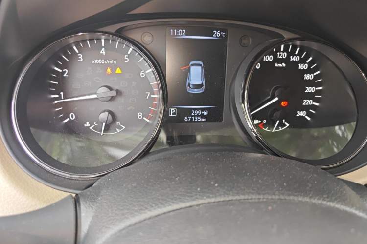 Used Nissan X-Trail 2019 2.0L CVT Smart Connect Comfort Edition 2WD Odometer Close Up