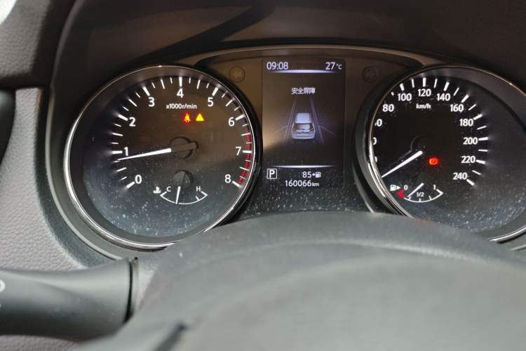 Used Nissan X-Trail 2019 2.0L CVT Smart Connect Comfort Edition 2WD Odometer Close Up