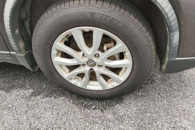 Used Nissan X-Trail 2019 2.0L CVT Comfort Edition 2WD Right Front Wheel Hub