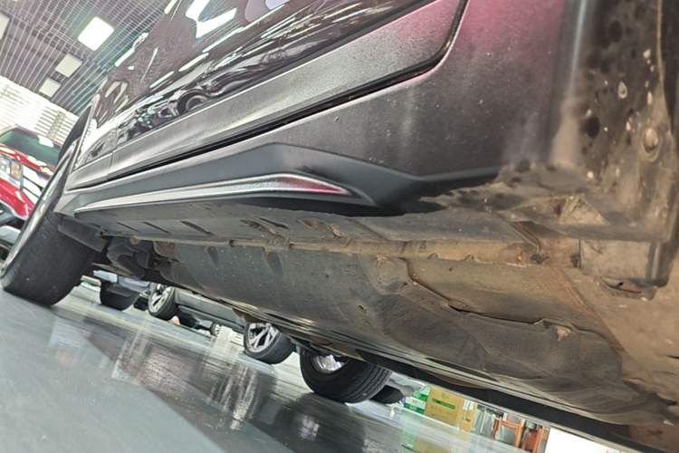 Used Nissan X-Trail 2019 2.0L CVT SmartConnect 7-Seater Comfort Edition 2WD Right Side Sill