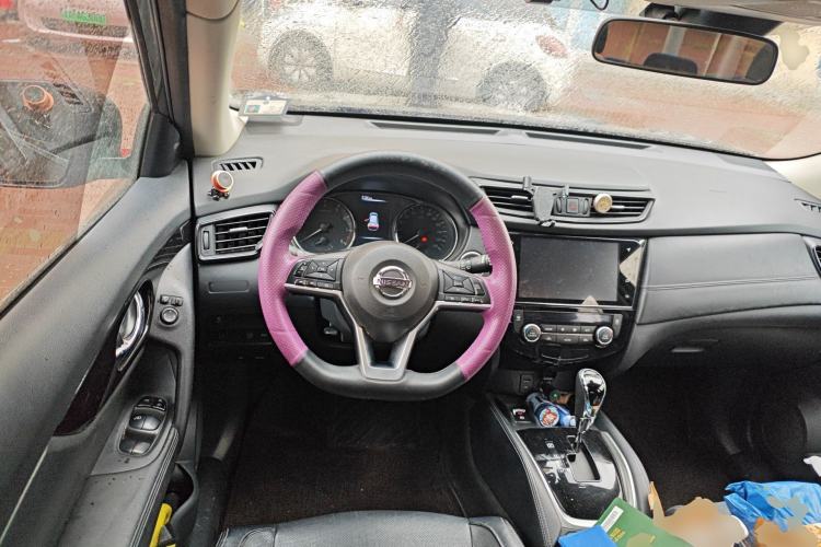 Used Nissan X-Trail 2019 2.0L CVT Smart Connect Comfort Edition 2WD Steering Wheel