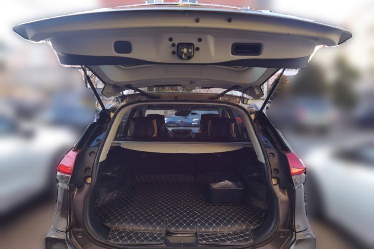 Used Nissan X-Trail 2019 2.0L CVT Smart Connect Comfort Edition 2WD Trunk