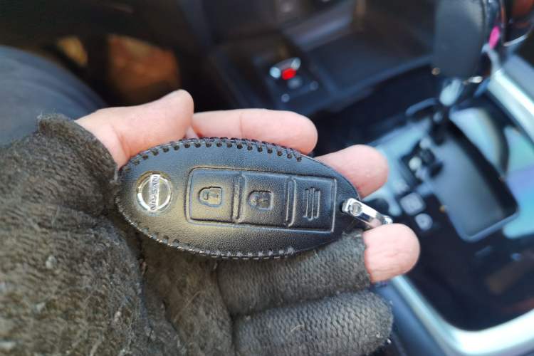 Used Nissan X-Trail 2019 2.0L CVT Smart Connect Comfort Edition 2WD Vehicle Key