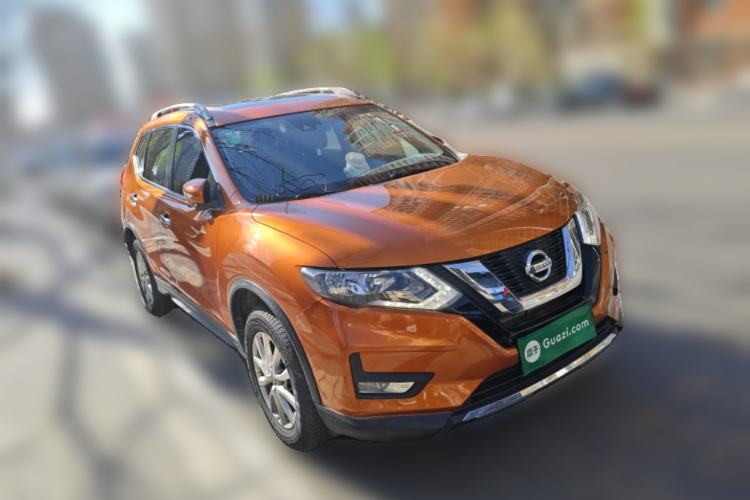 Used Nissan X-Trail 2019 2.0L CVT Comfort Edition 2WD Front Right 45 Deg
