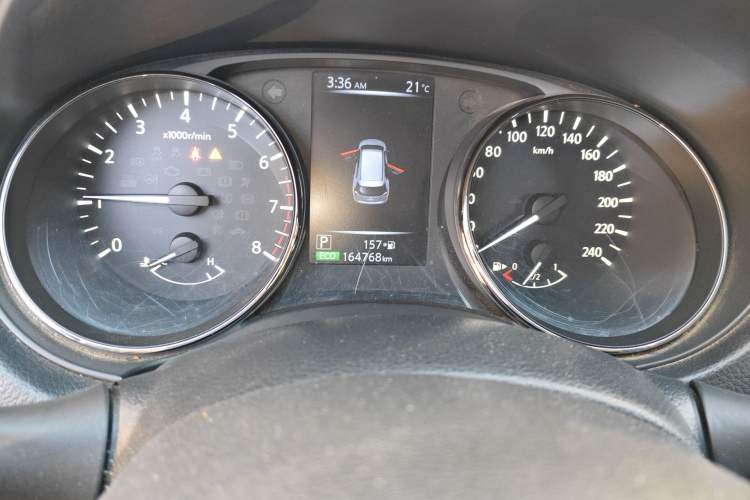 Used Nissan X-Trail 2019 2.0L CVT Comfort Edition 2WD Odometer Close Up
