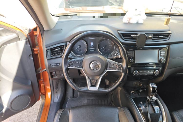 Used Nissan X-Trail 2019 2.0L CVT Comfort Edition 2WD Steering Wheel