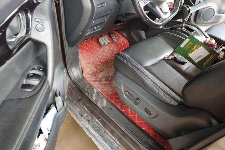 Used Nissan X-Trail 2019 2.0L CVT Smart Connect Comfort Edition 2WD Driver Seat