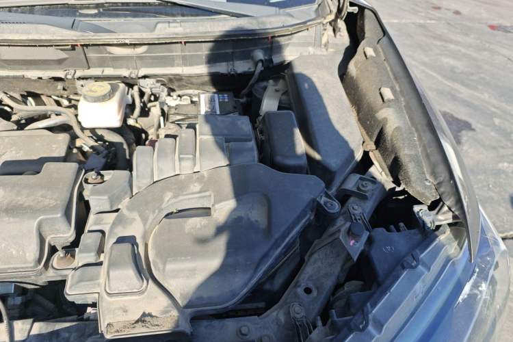 Used Nissan X-Trail 2019 2.0L CVT Smart Connect Comfort Edition 2WD Engine Bay Left