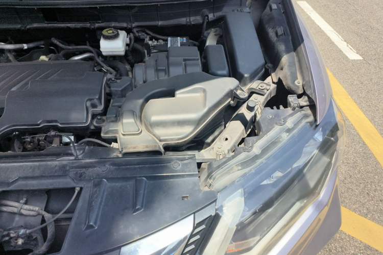 Used Nissan X-Trail 2019 2.0L CVT Smart Connect Comfort Edition 2WD Engine Bay Left