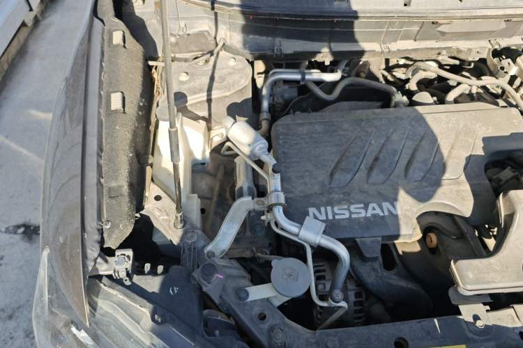 Used Nissan X-Trail 2019 2.0L CVT Smart Connect Comfort Edition 2WD Engine Bay Right
