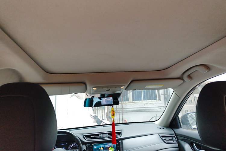 Used Nissan X-Trail 2019 2.0L CVT Smart Connect Comfort Edition 2WD Headliner