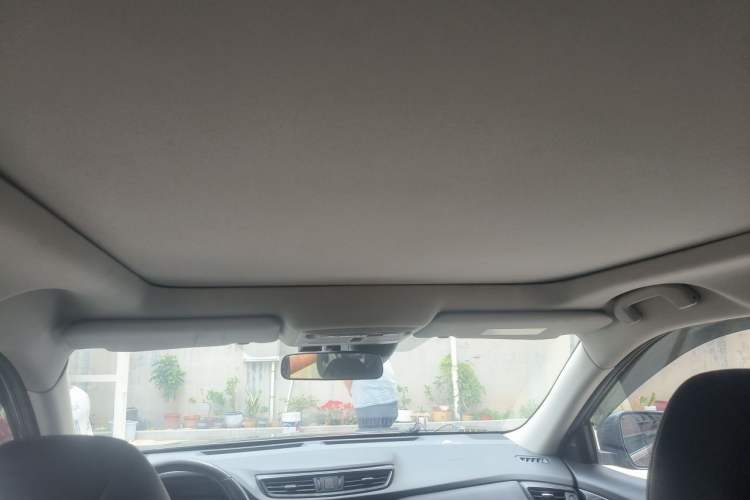 Used Nissan X-Trail 2019 2.0L CVT Smart Connect Comfort Edition 2WD Headliner