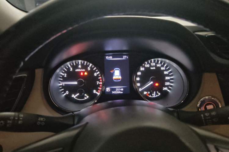 Used Nissan X-Trail 2019 2.0L CVT Smart Connect Comfort Edition 2WD Instrument Cluster