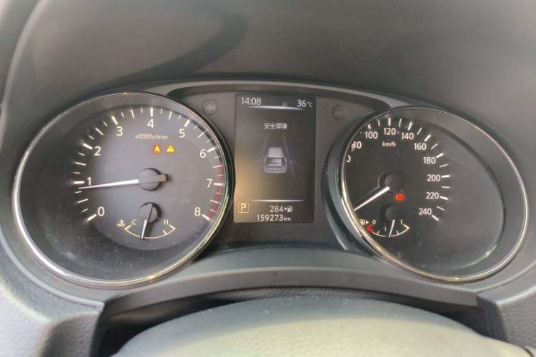 Used Nissan X-Trail 2019 2.0L CVT Smart Connect Comfort Edition 2WD Instrument Cluster