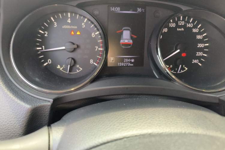 Used Nissan X-Trail 2019 2.0L CVT Smart Connect Comfort Edition 2WD Odometer Close Up