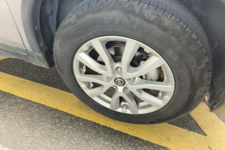 Used Nissan X-Trail 2019 2.0L CVT Smart Connect Comfort Edition 2WD Right Front Wheel Hub