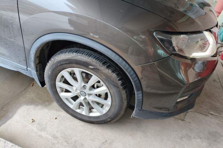 Used Nissan X-Trail 2019 2.0L CVT Smart Connect Comfort Edition 2WD Right Front Wheel Hub